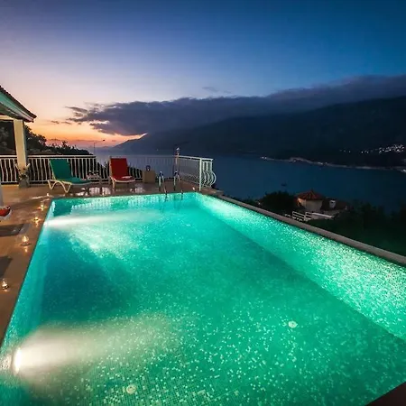 Coral Cove Cukurbag Pennisula Kaş